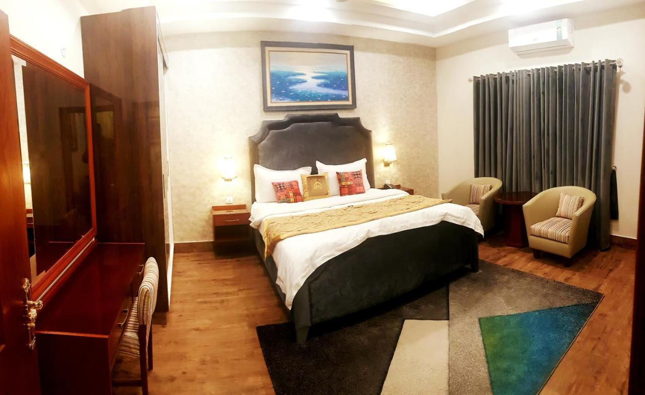 Hayyat Luxury Hotel Apartments Lahore Eksteriør bilde