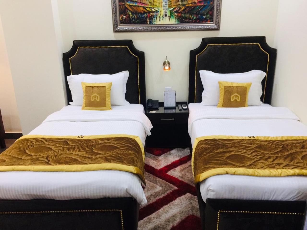 Hayyat Luxury Hotel Apartments Lahore Eksteriør bilde