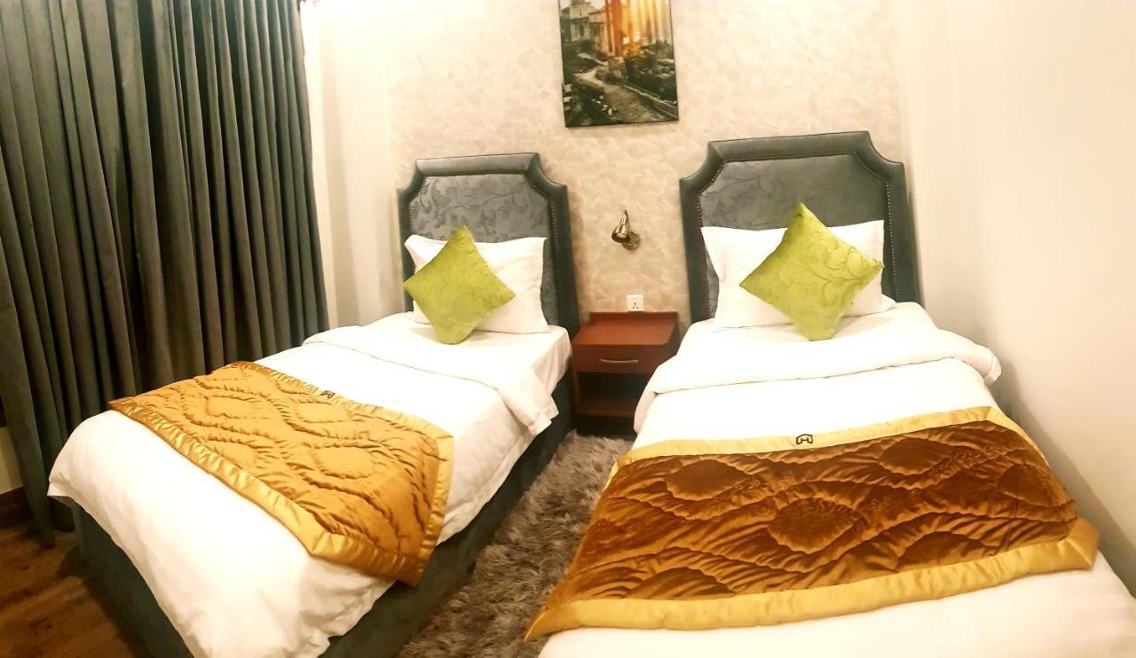 Hayyat Luxury Hotel Apartments Lahore Eksteriør bilde